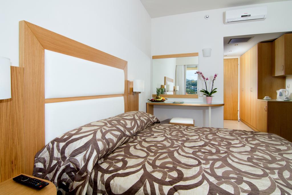 Sun Palace Hotel ファリラキ 部屋 写真