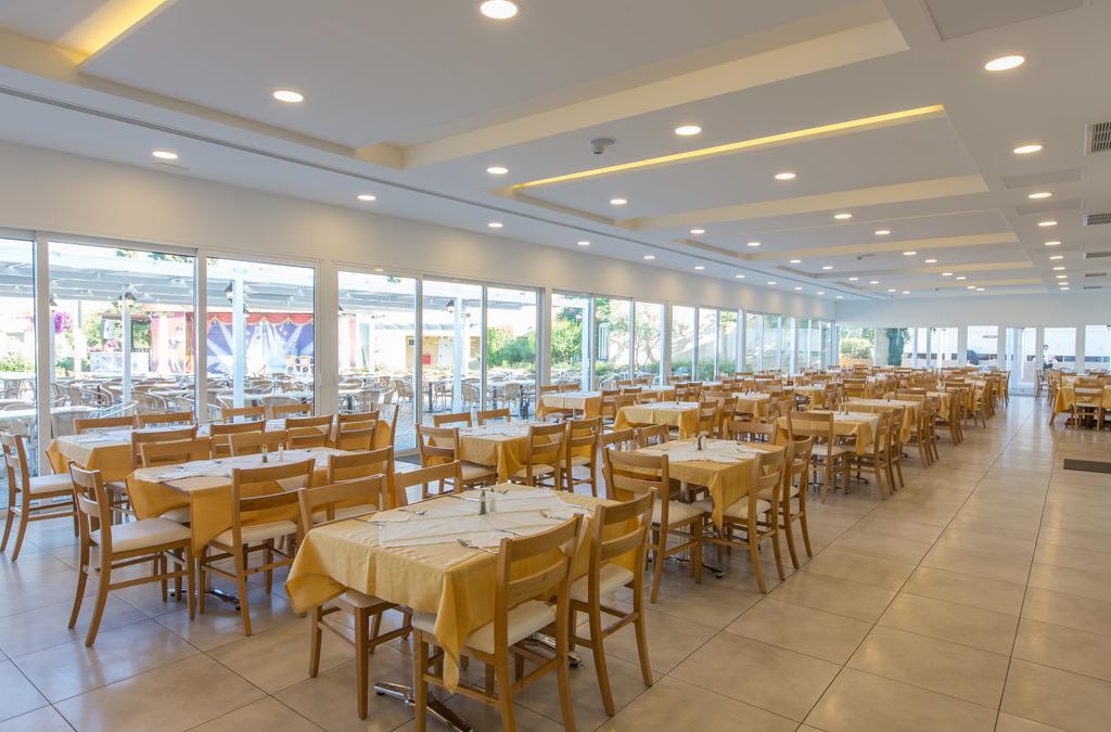 Sun Palace Hotel ファリラキ エクステリア 写真